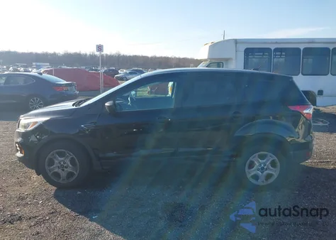 2017 Ford Escape S from USA, damaged, VIN 1FMCU0F71HUD67799